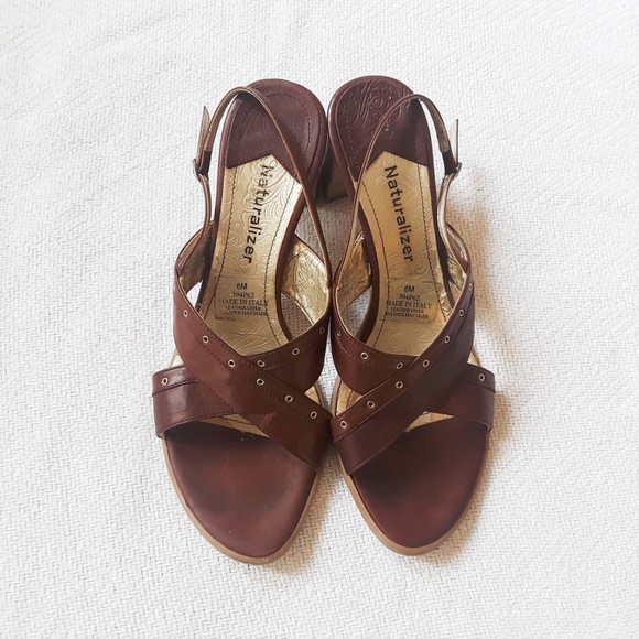 SOLD! Natualizer Leather Block Heel Sandals, Italy - Picture 5 of 8